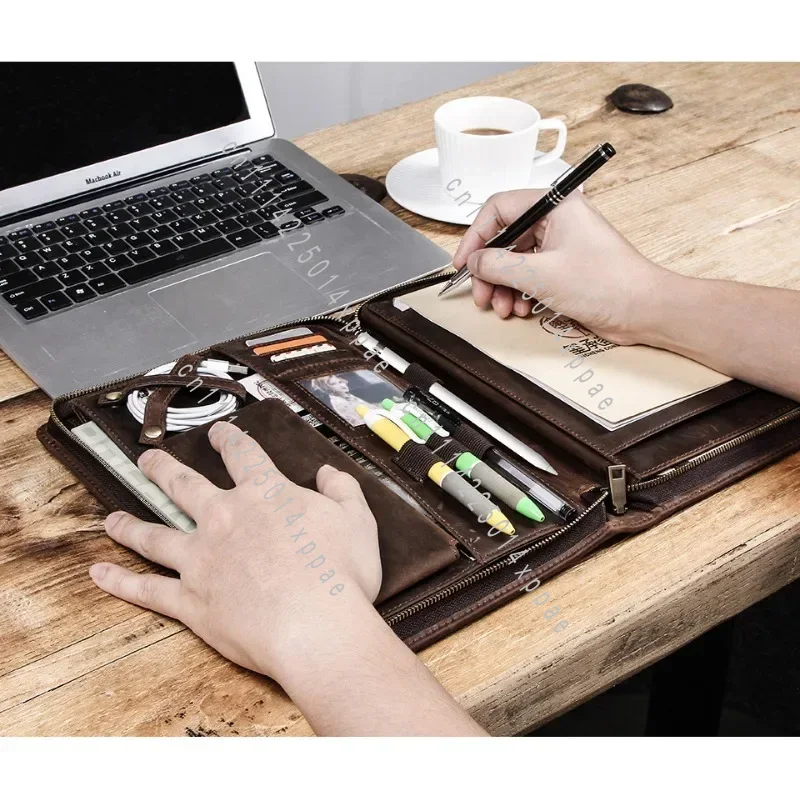 Tech Accessories For Ipad - Borsa in Pelle per Tablet con