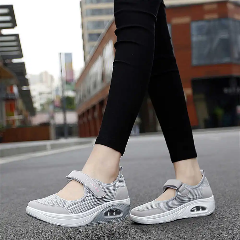 Tech Accessories Gift Ideas - 36-41 Scarpe da ginnastica colorate per