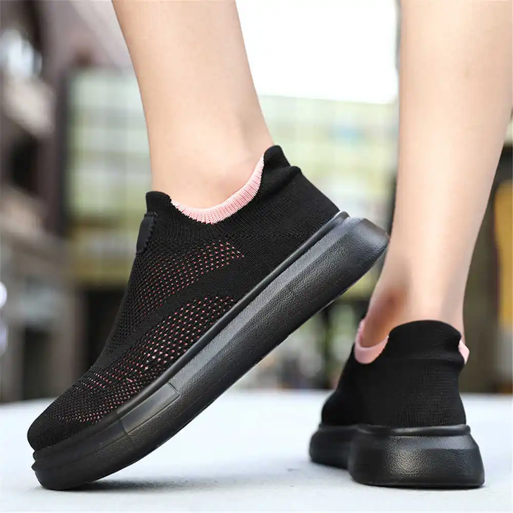 Calze con plateau scarpe marro - Tech Accessories Gift Ideas recensione e prezzo